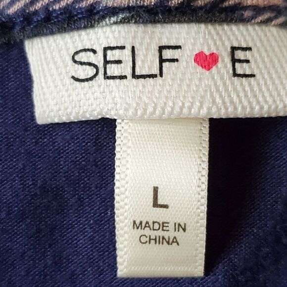 🧚♂️Self Esteem Knotted Short Sleeve Top w/Pocket Large - Picture 7 of 11